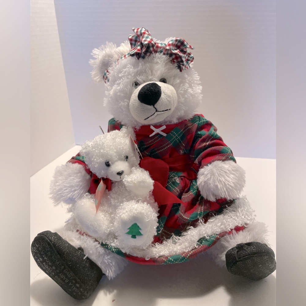 “Cissy” is a plush, super soft and aprox. 20 inches & “Tee-adore” is 6 inches